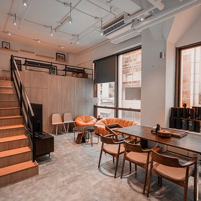 Tea & Wine Room